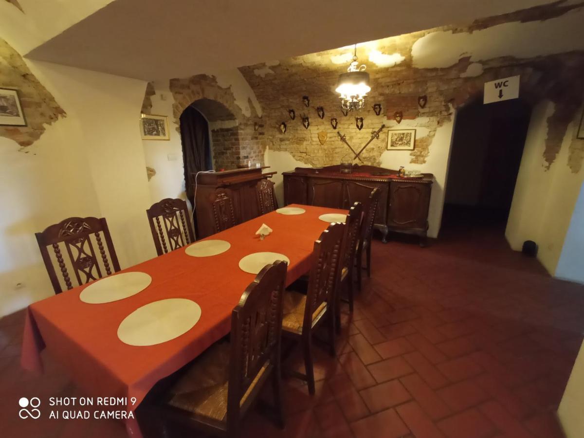 Dwór Strzyżew Acomodação com café da manhã Zelazowa Wola Exterior foto