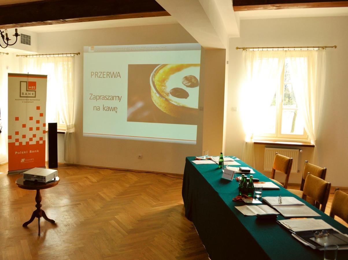 Dwór Strzyżew Acomodação com café da manhã Zelazowa Wola Exterior foto