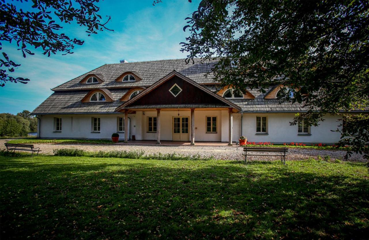 Dwór Strzyżew Acomodação com café da manhã Zelazowa Wola Exterior foto